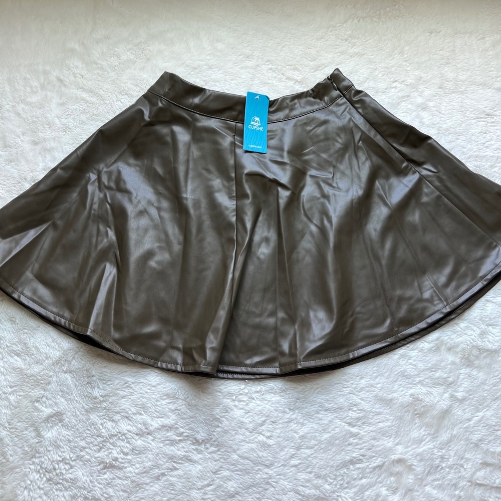 Cupshe Faux Leather Skater‎ Mini Skirt Olive Brown CAA02B3H008HH Size XS NEW